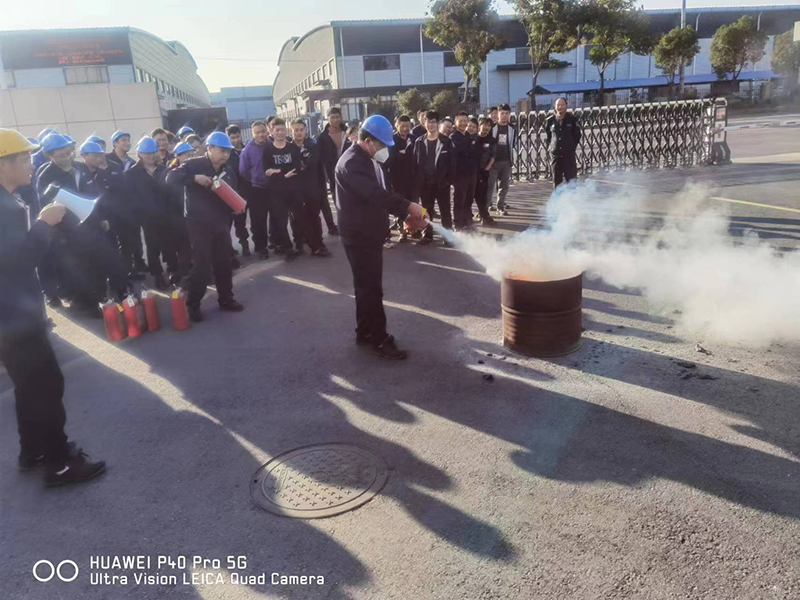 安徽精機(jī)開展消防月培訓(xùn)演練活動